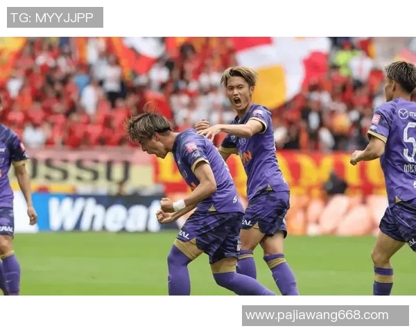 广州恒大淘宝迎战日本广岛三箭力争亚冠小组赛首胜全力以赴